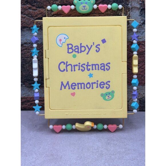 Hallmark Keepsake Ornament Babys First Christmas 2004 Beaded Photo Frame - Picture 4 of 8